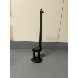 NEW DCI Rust Giraffe Paper Towel Holder. KK422